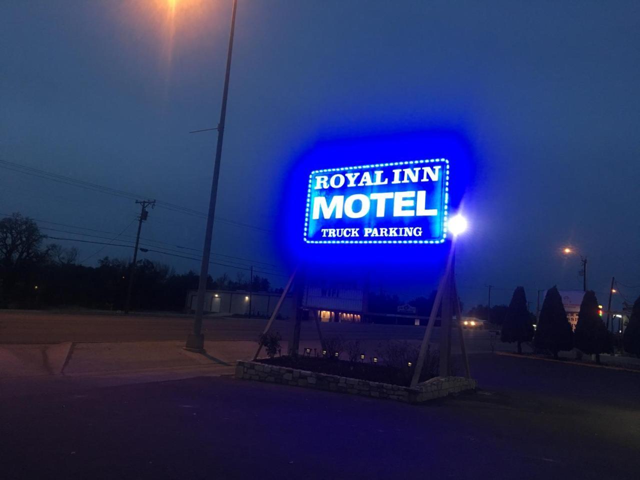 Royal Inn Early ภายนอก รูปภาพ